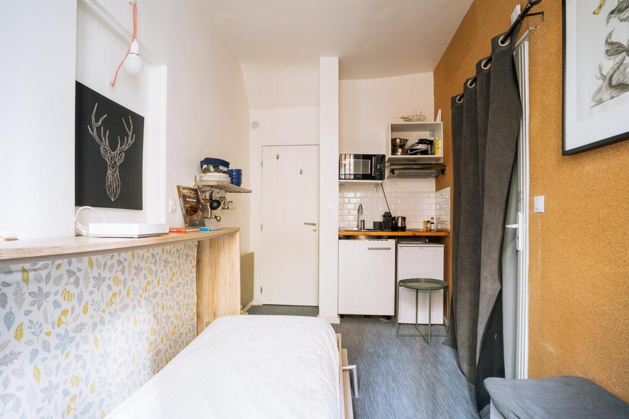 Functional Studio In Paris Exterior photo