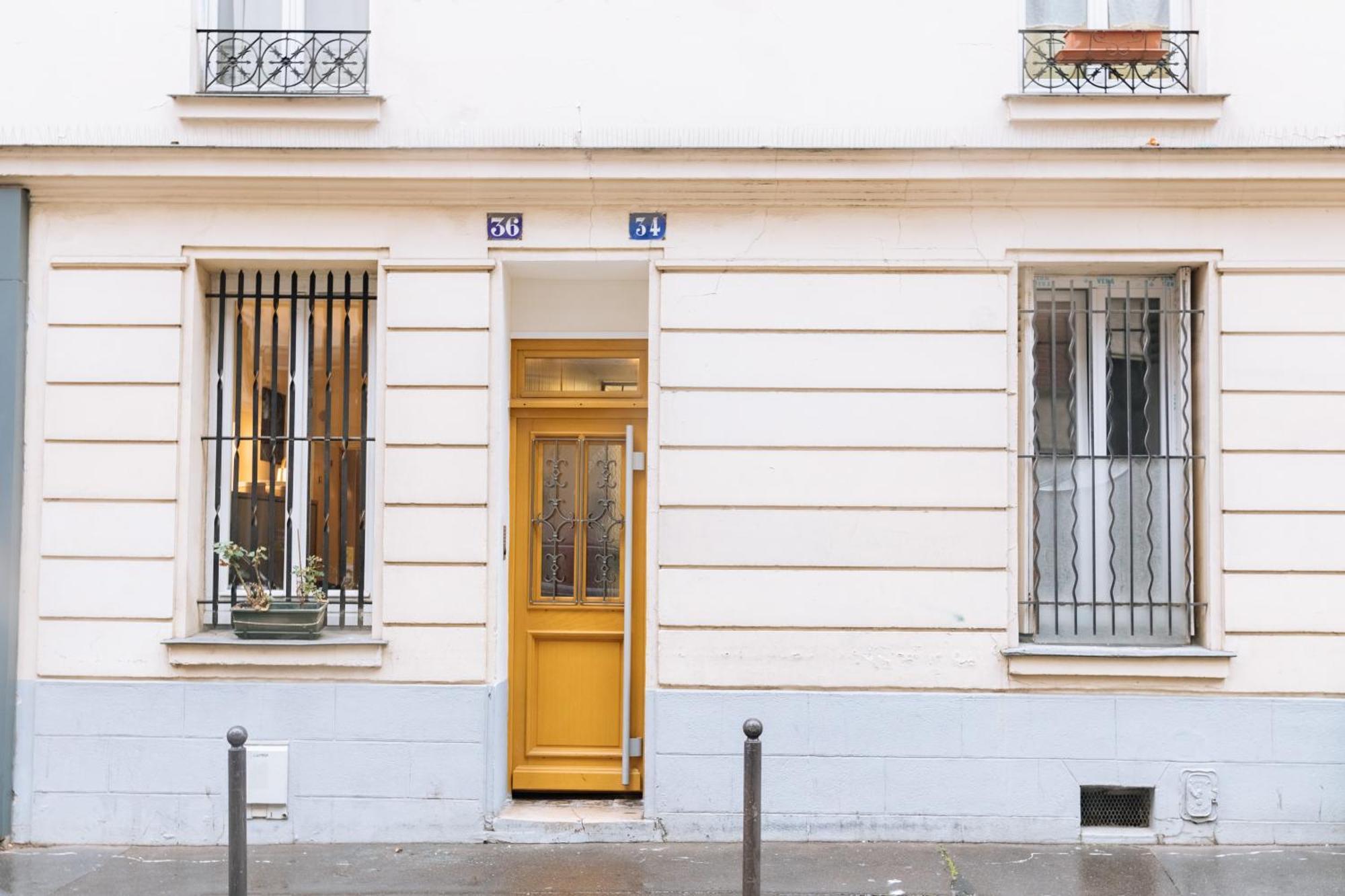 Functional Studio In Paris Exterior photo
